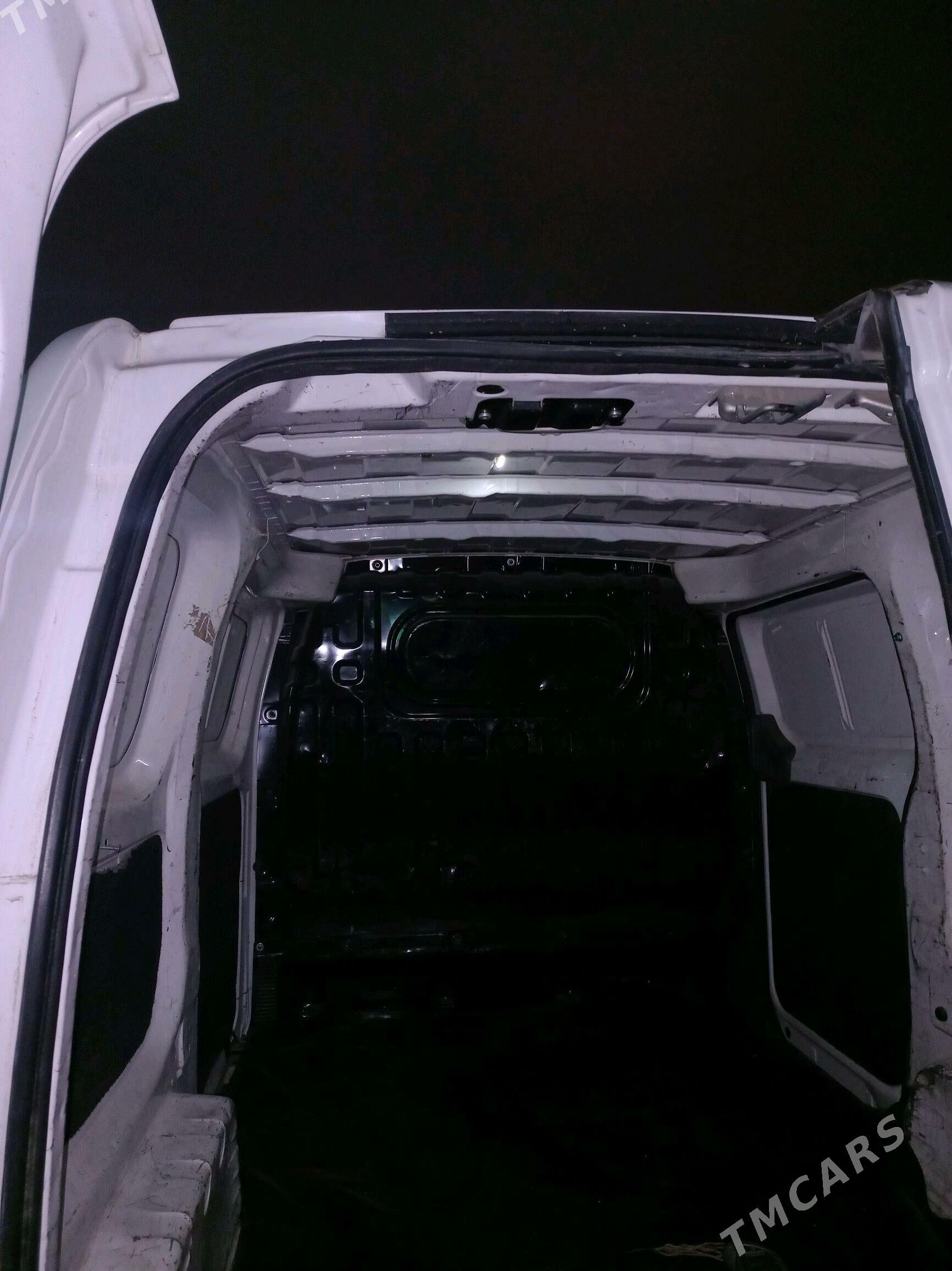 Nissan NV200 2015 - 129 000 TMT - Ашхабад - img 2