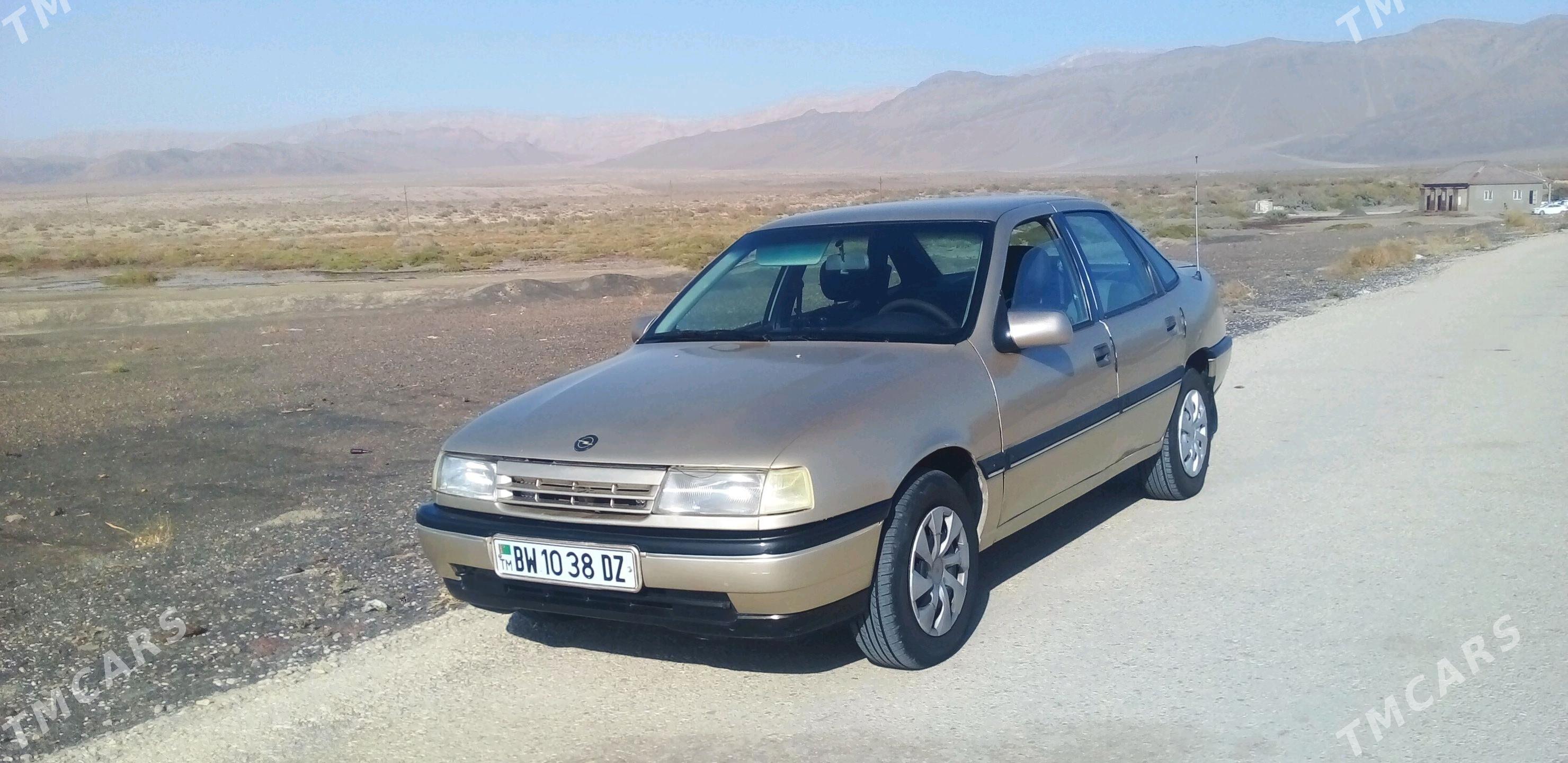 Opel Vectra 1992 - 32 000 TMT - Гурбансолтан Едже - img 4