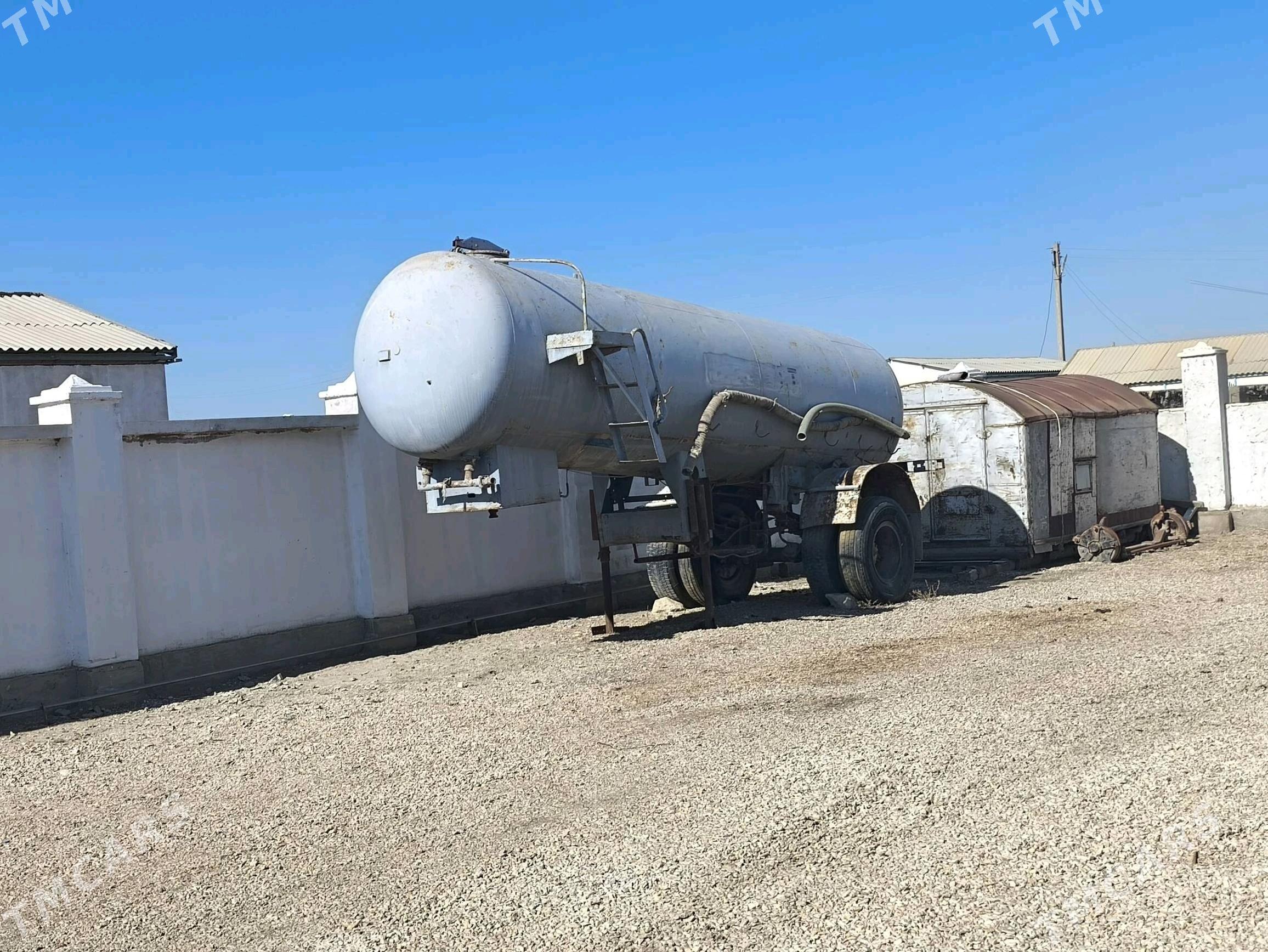 Prisep Polprisep 2010 - 40 000 TMT - Эсенгулы - img 3