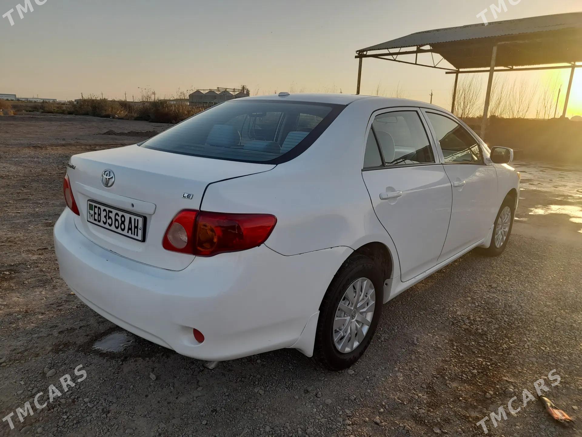 Toyota Corolla 2010 - 145 000 TMT - Бабадайхан - img 4