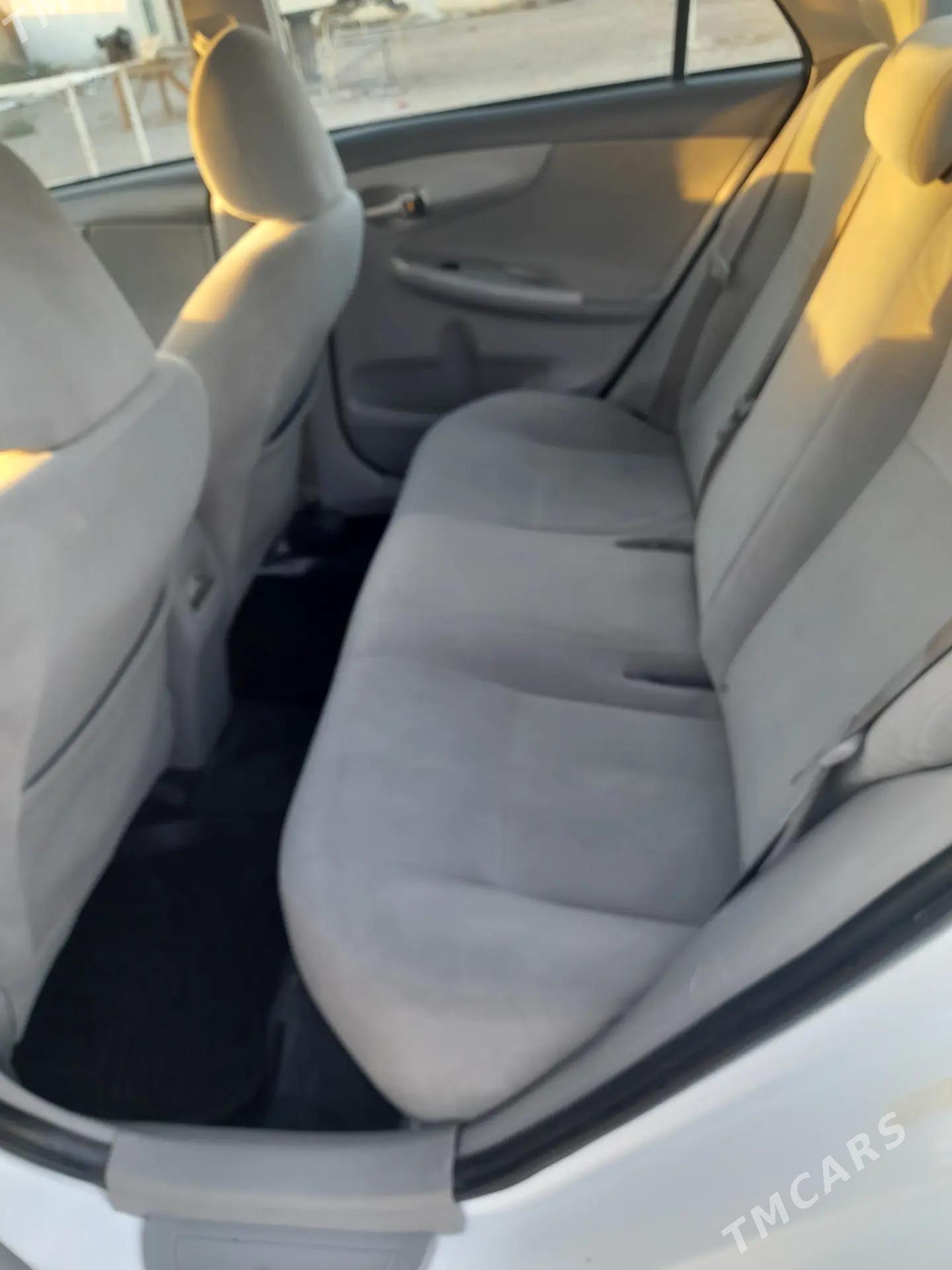 Toyota Corolla 2010 - 145 000 TMT - Бабадайхан - img 2