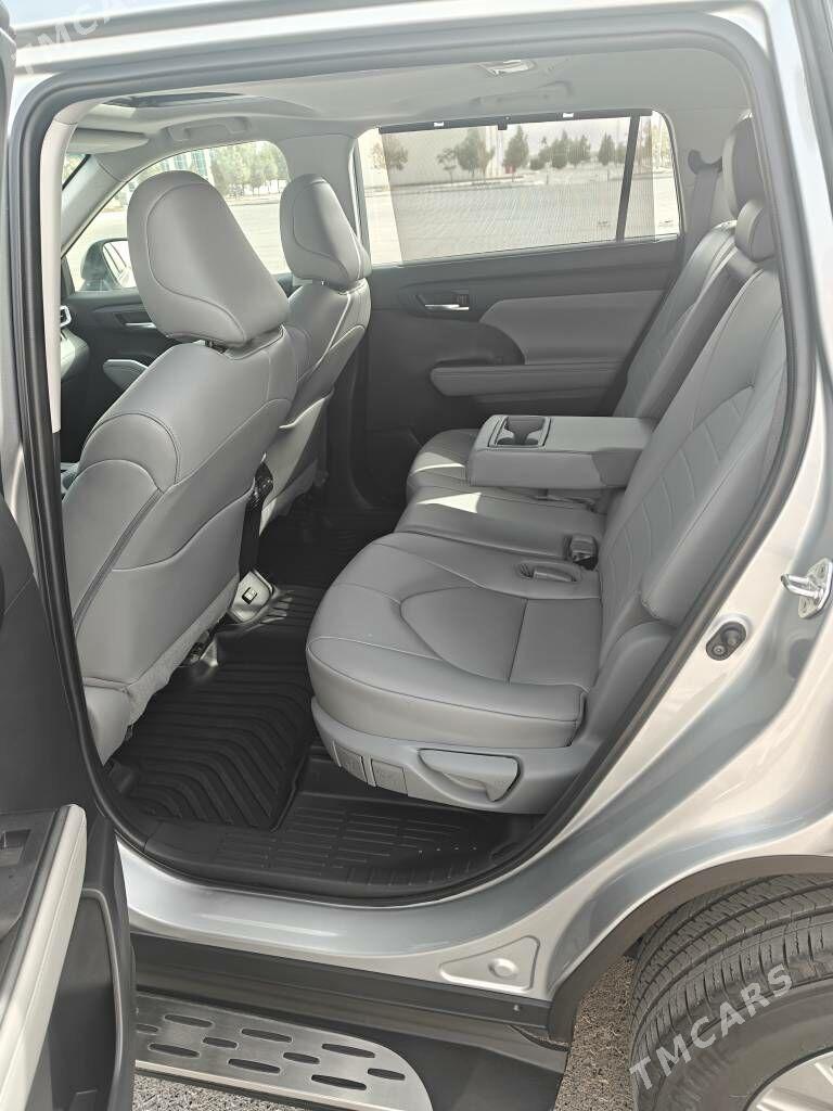 Toyota Highlander 2022 - 560 000 TMT - Туркменабат - img 4