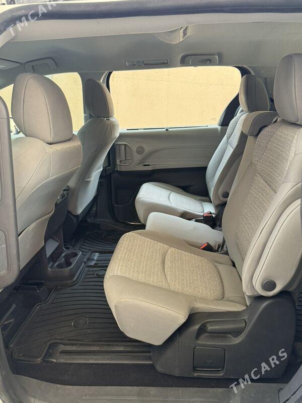 Toyota Sienna 2022 - 455 000 TMT - Aşgabat - img 6