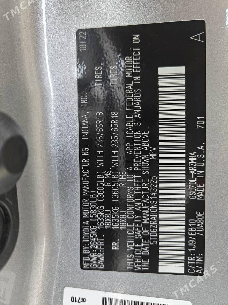 Toyota Highlander 2022 - 560 000 TMT - Туркменабат - img 3