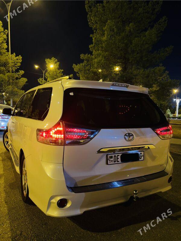 Toyota Sienna 2019 - 475 000 TMT - Бузмеин ГРЭС - img 9