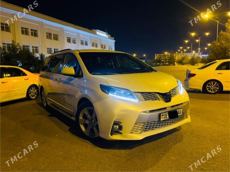 Toyota Sienna 2019 - 475 000 TMT - Бузмеин ГРЭС - img 8