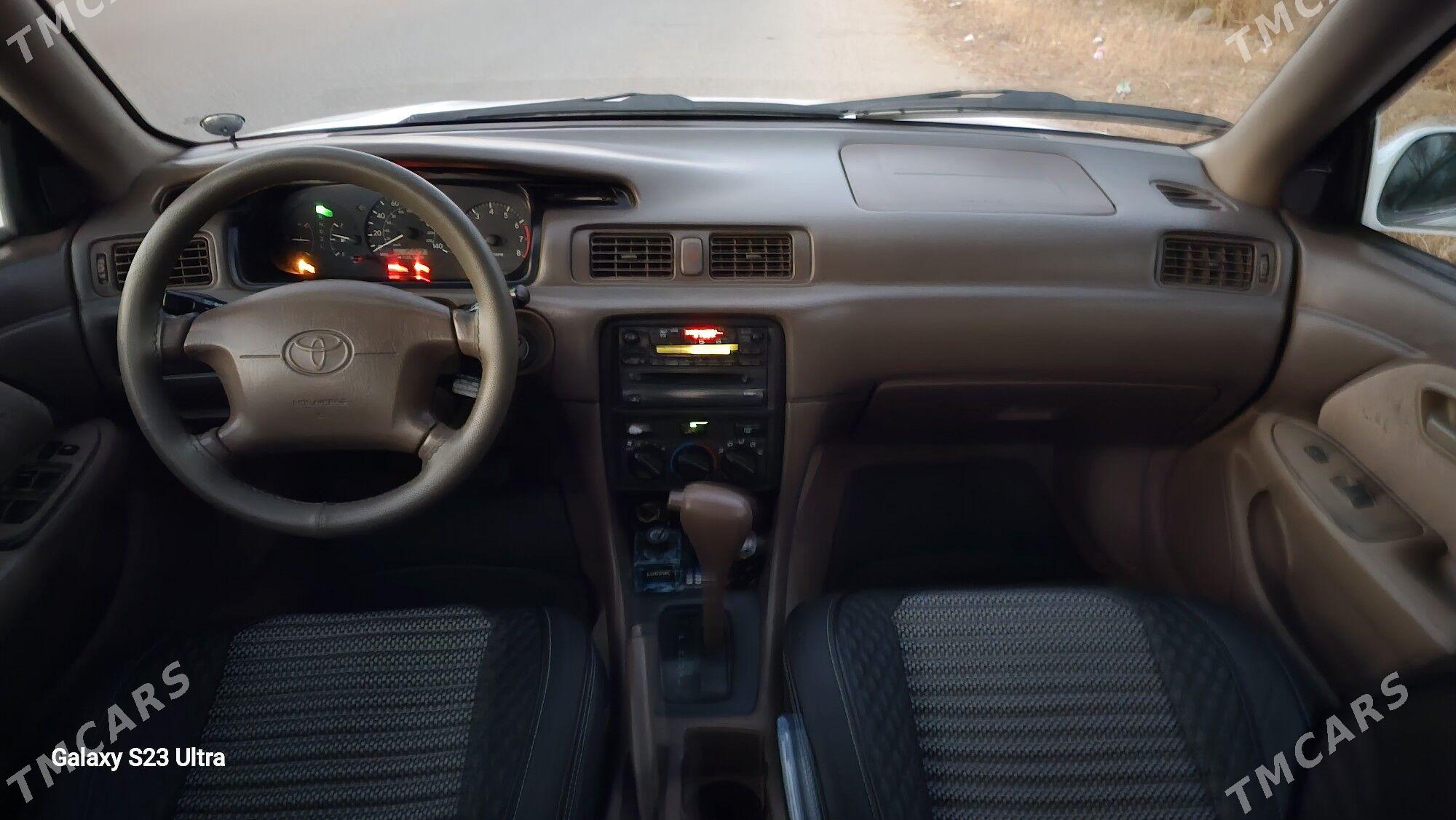 Toyota Camry 2001 - 175 000 TMT - Köneürgenç - img 8