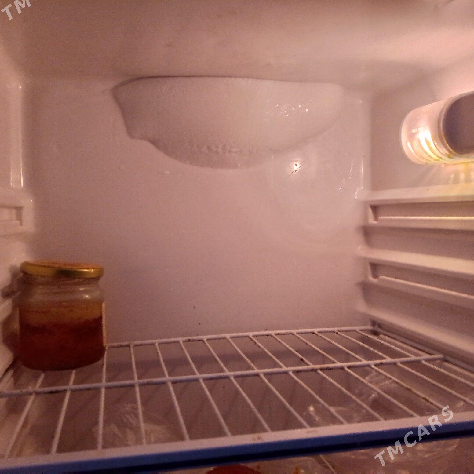 holodilnik холодильник - Büzmeýin - img 3