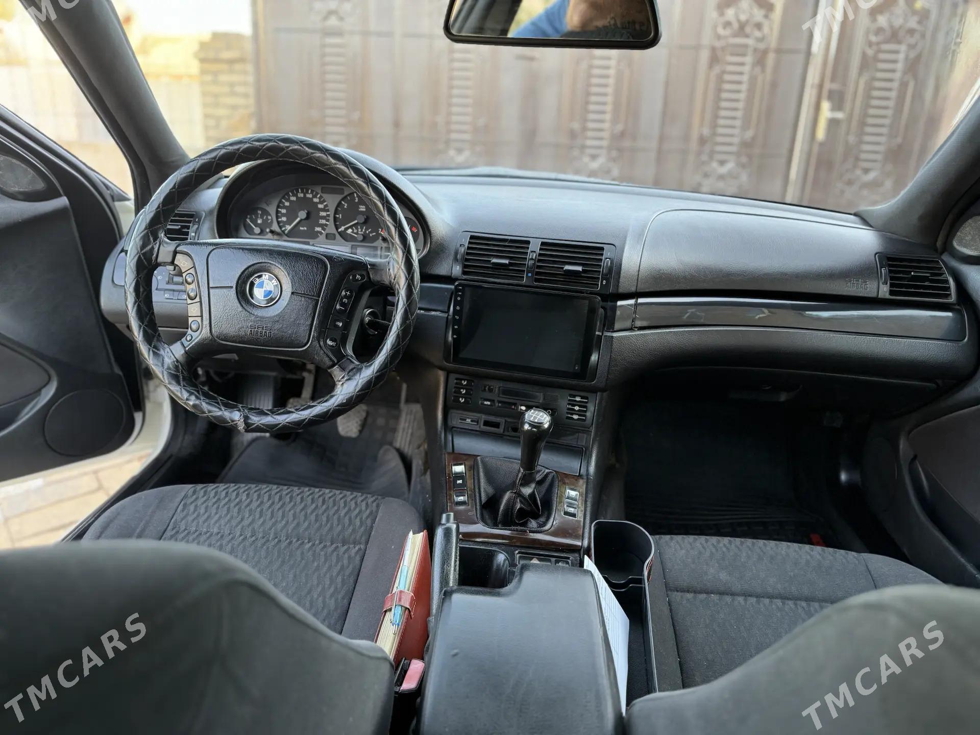 BMW 330 1999 - 110 000 TMT - Mary - img 5