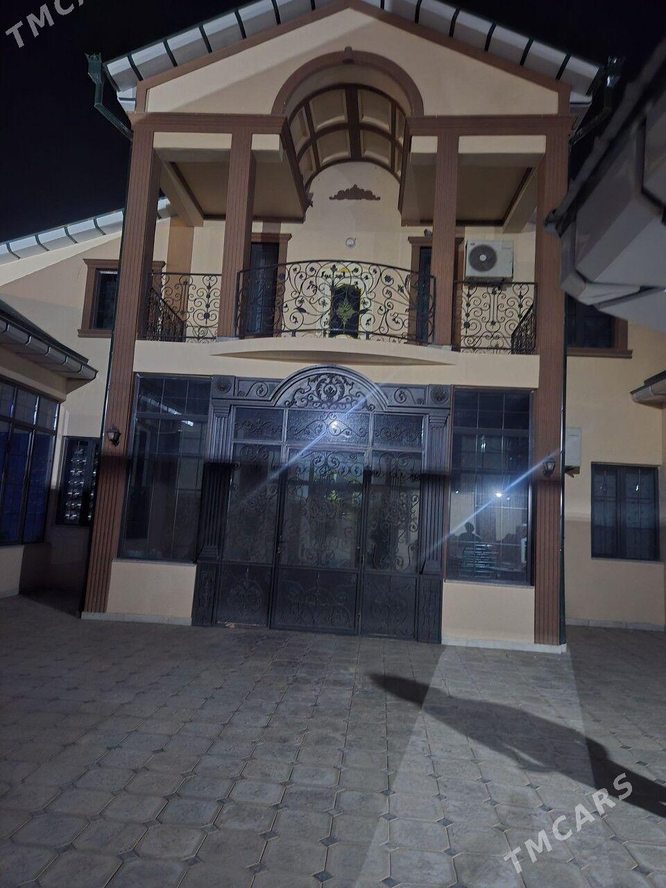 котеж мик химик у дороги - Туркменабат - img 1