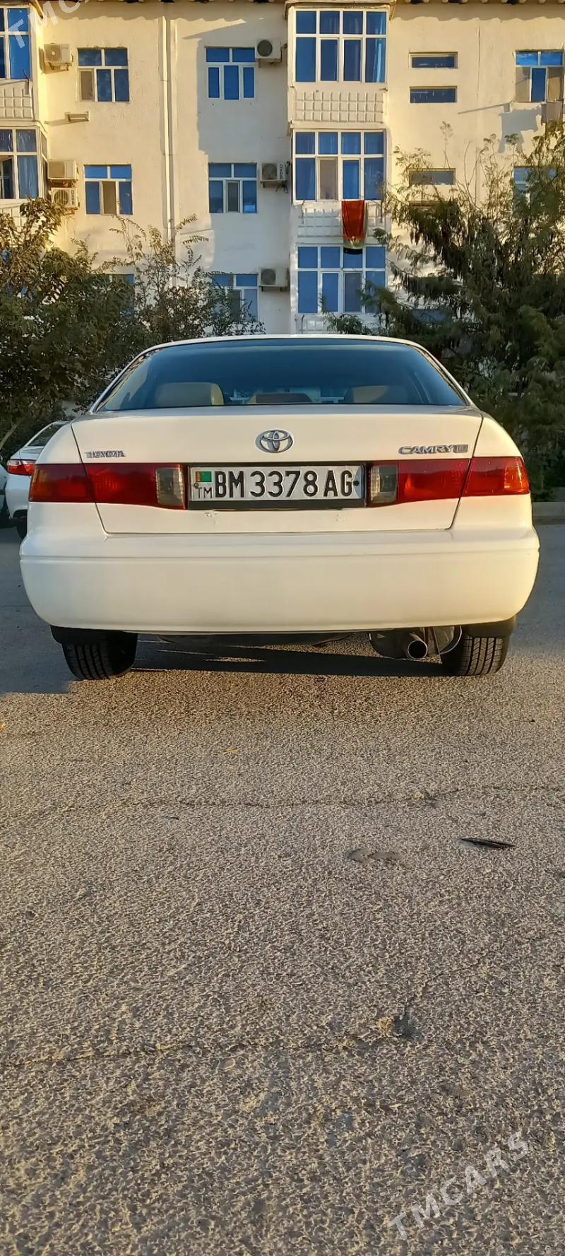 Toyota Camry 2001 - 149 000 TMT - Ашхабад - img 5