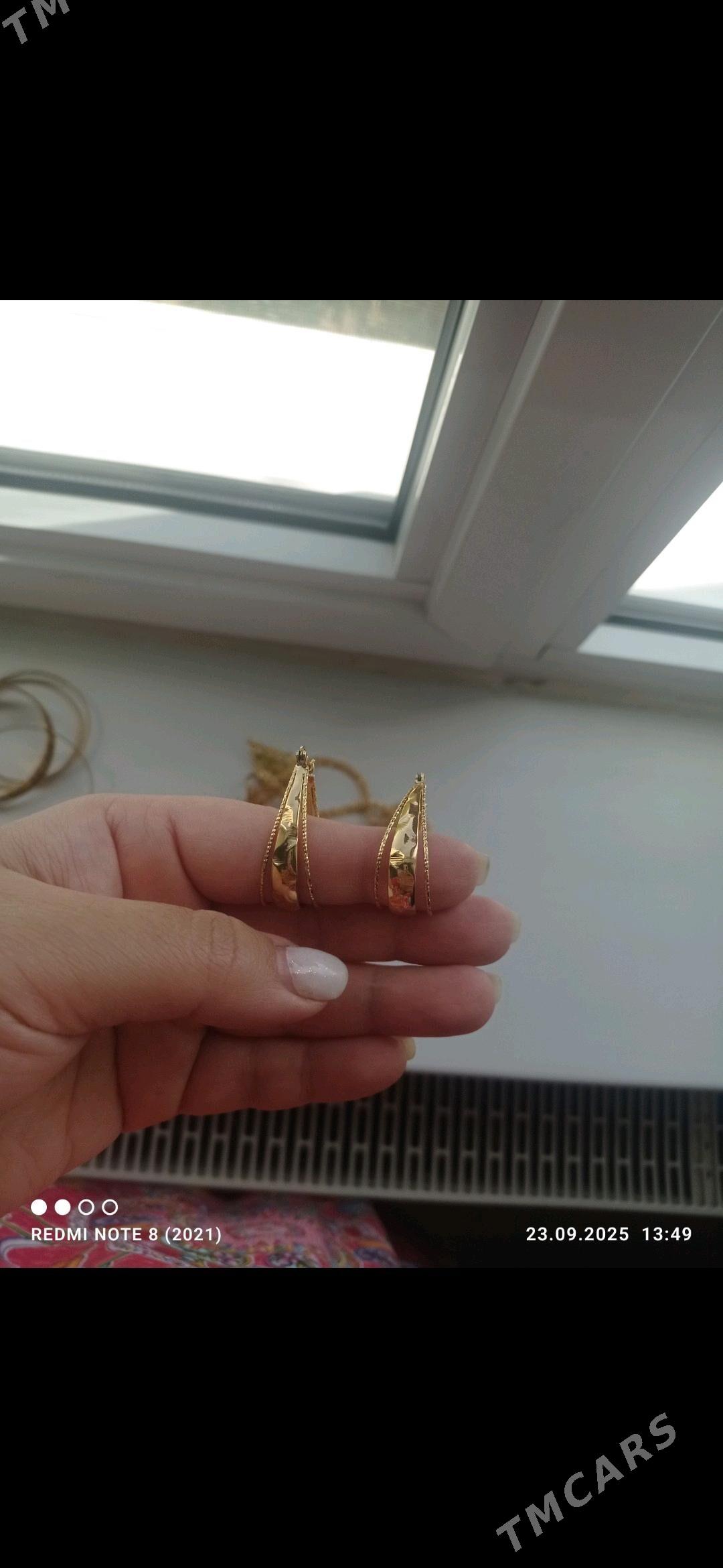 Bujuterya komplekt - Büzmeýin - img 2