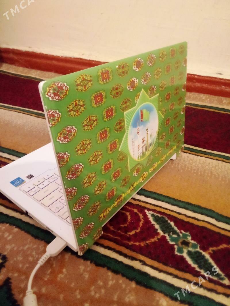 Kampýuter Lenowa S20-30 - Garagum etraby - img 1