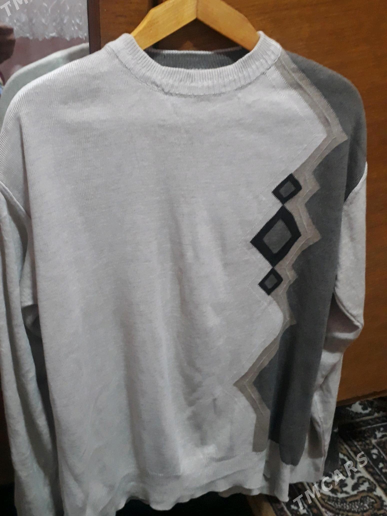 свитер - Türkmenabat - img 1