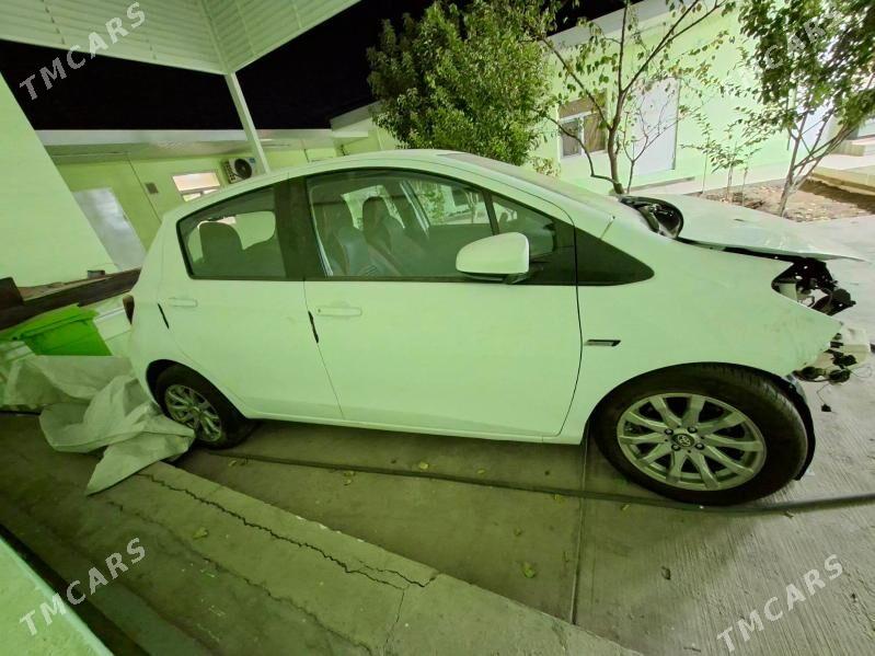 Toyota Yaris 2016 - 120 000 TMT - Ашхабад - img 3