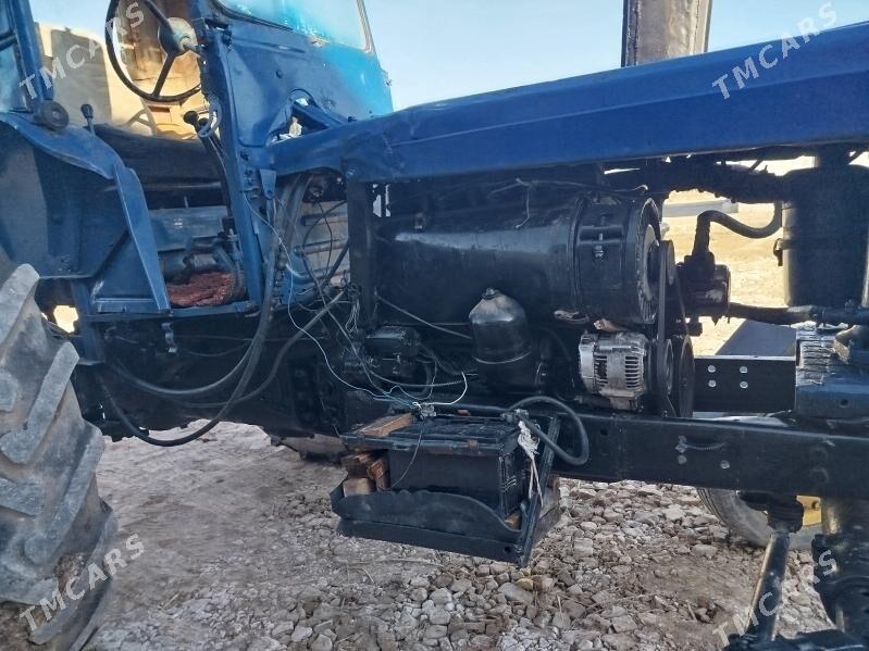 MTZ T-28 2005 - 25 000 TMT - Огуз хан - img 5