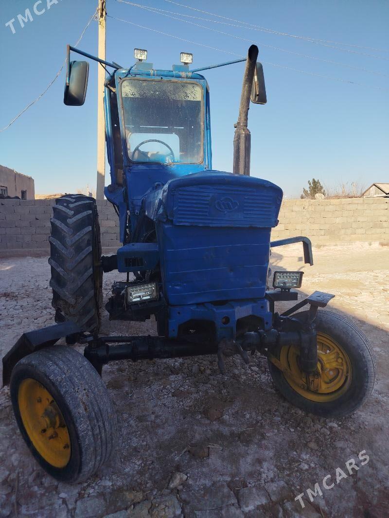 MTZ T-28 2005 - 25 000 TMT - Огуз хан - img 3