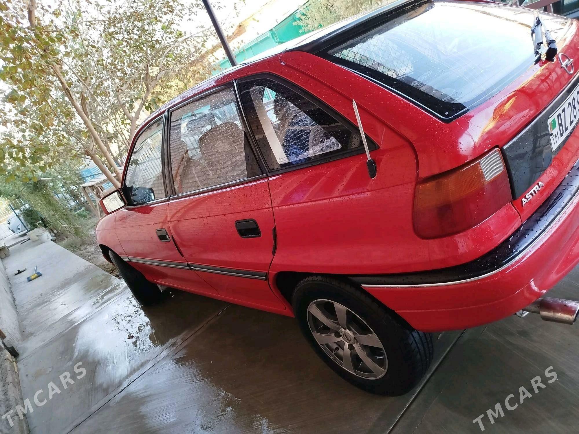 Opel Astra 1993 - 45 000 TMT - Дашогуз - img 1