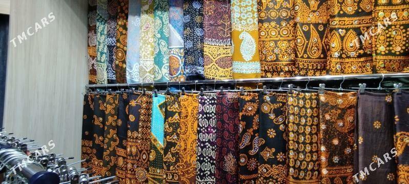 oyme eyran cilleler we italyan - Garaşsyzlygyň 15 ýyllygy Söwda Merkezi - img 3