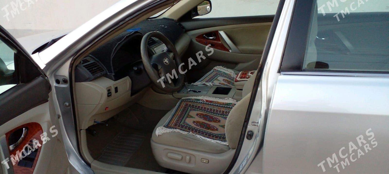 Toyota Camry 2010 - 132 000 TMT - Sakarçäge - img 4