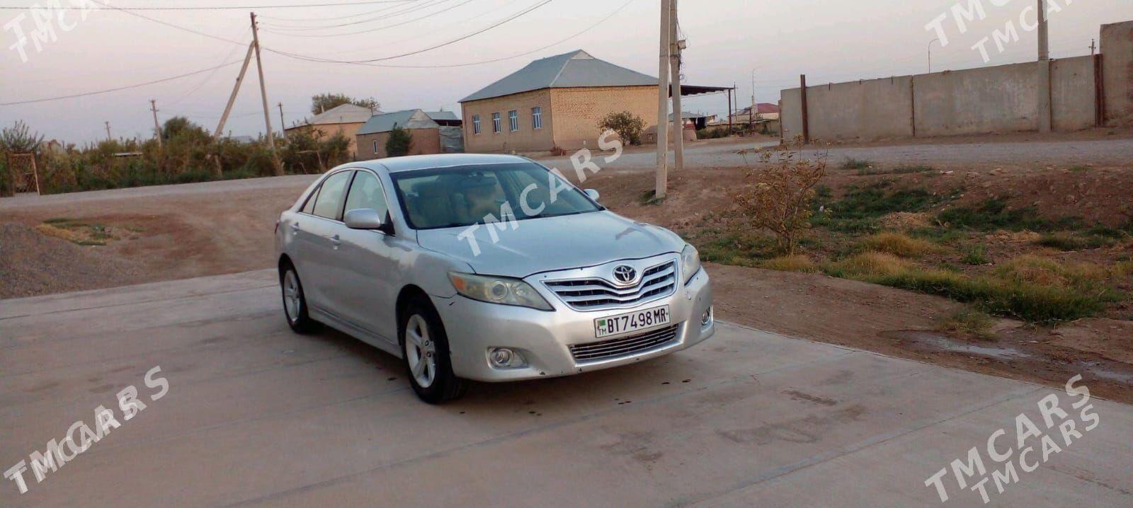 Toyota Camry 2010 - 132 000 TMT - Sakarçäge - img 2