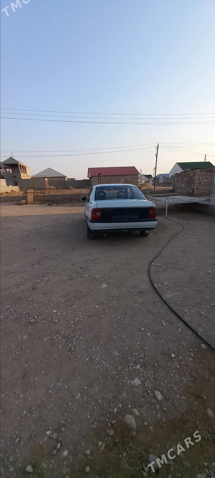 Opel Vectra 1992 - 32 000 TMT - Балканабат - img 2