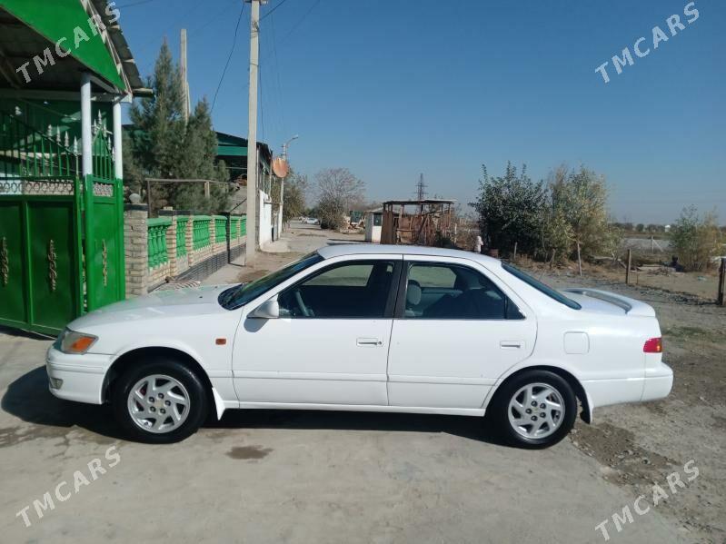 Toyota Camry 2000 - 119 000 TMT - Бахарден - img 5