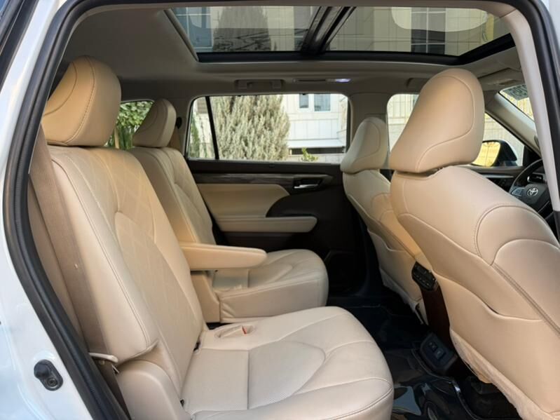 Toyota Highlander 2021 - 650 000 TMT - Ашхабад - img 1