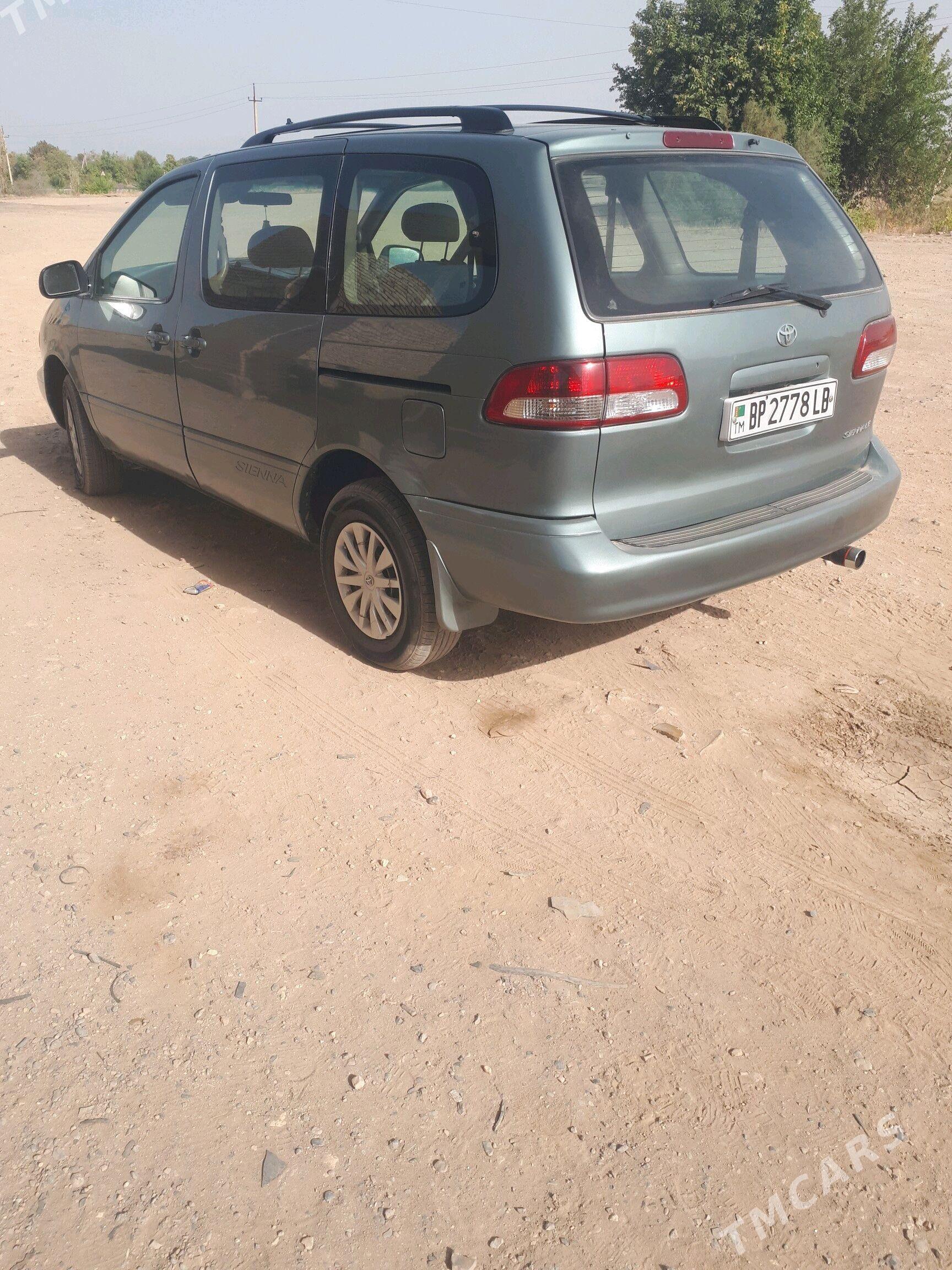 Toyota Sienna 1999 - 140 000 TMT - Халач - img 6