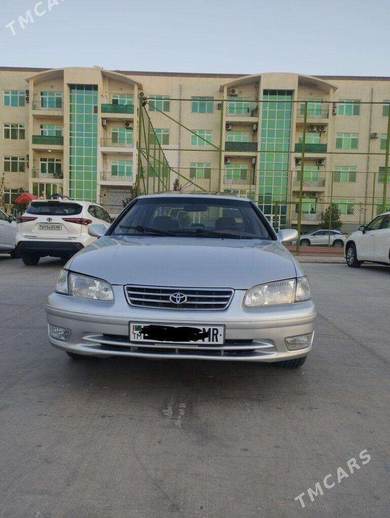Toyota Camry 2000 - 138 000 TMT - Мары - img 1