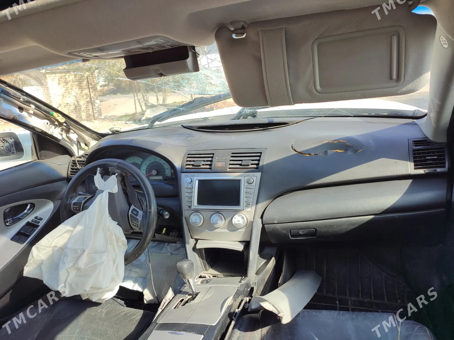 Toyota Camry 2010 - 125 000 TMT - Murgap - img 7