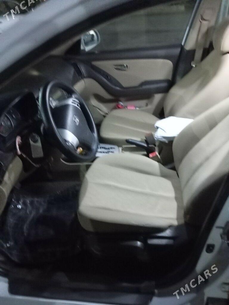 Hyundai Elantra 2010 - 160 000 TMT - Чоганлы - img 8