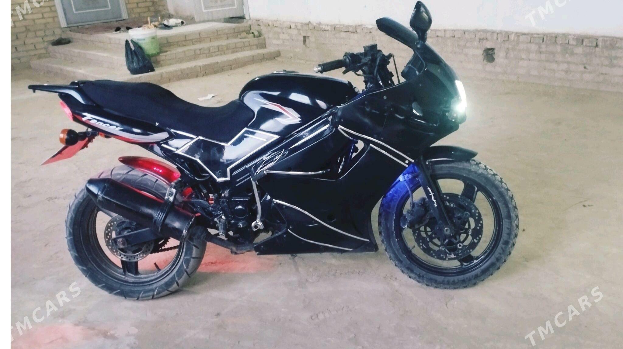 Fekon FK200-14G 2002 - 20 000 TMT - Halaç - img 3