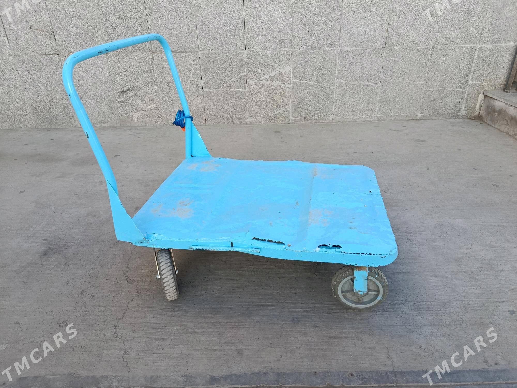 ARABA - Торговый центр "15 лет Независимости" - img 2