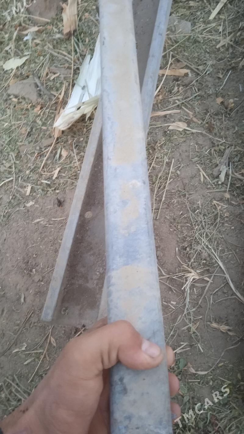 Asinkowny demir - Mary - img 1