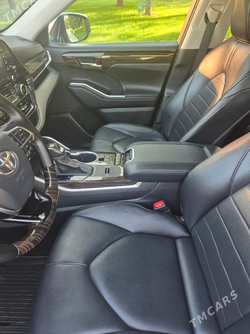 Toyota Highlander 2020 - 500 000 TMT - Ашхабад - img 9