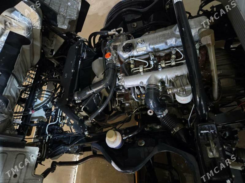 Mitsubishi Canter 2014 - 440 000 TMT - Балканабат - img 5