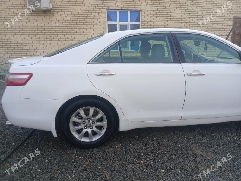 Toyota Camry 2008 - 130 000 TMT - Bäherden - img 7