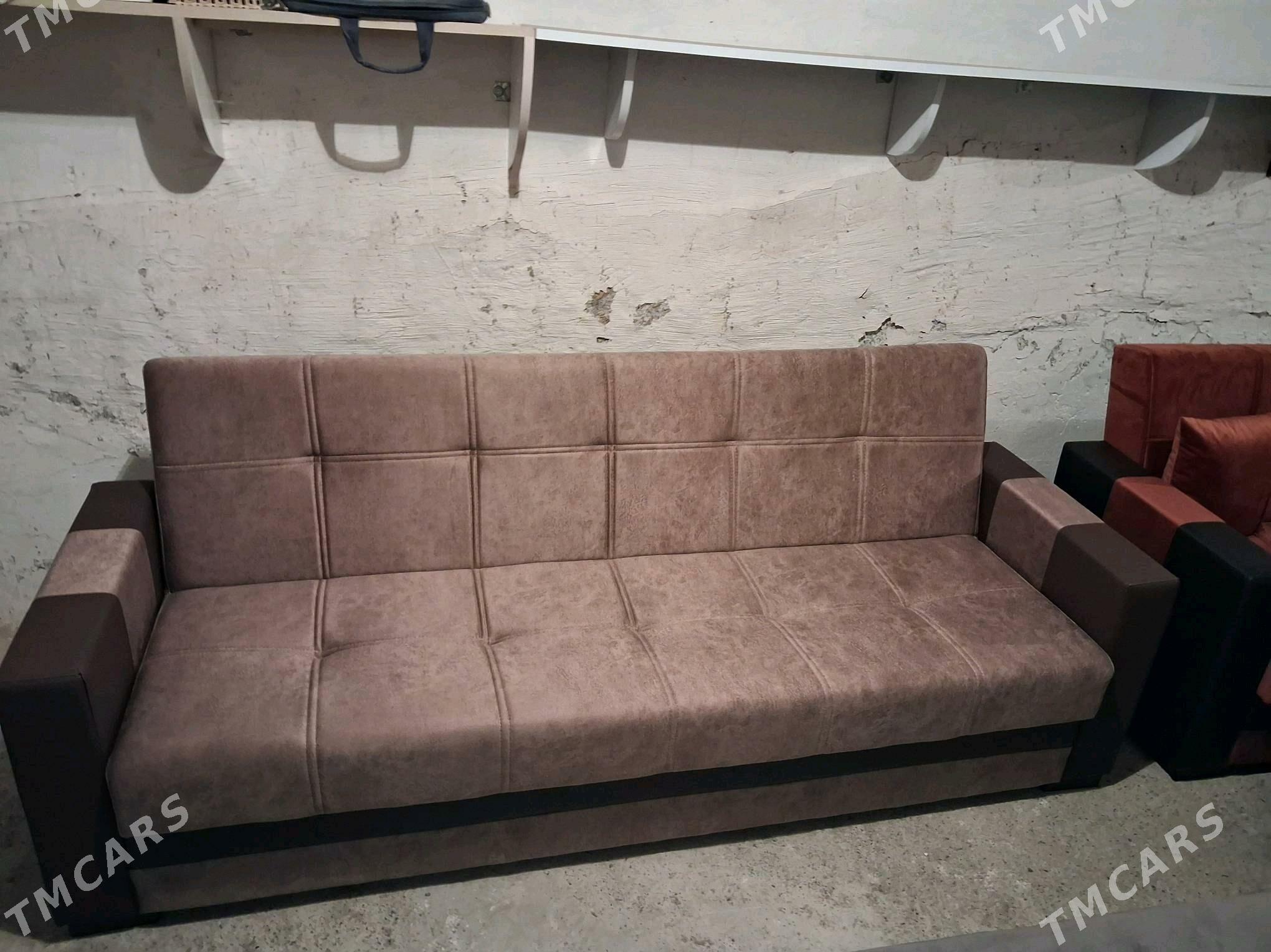 diwan satlyk - Гарадамак - img 2