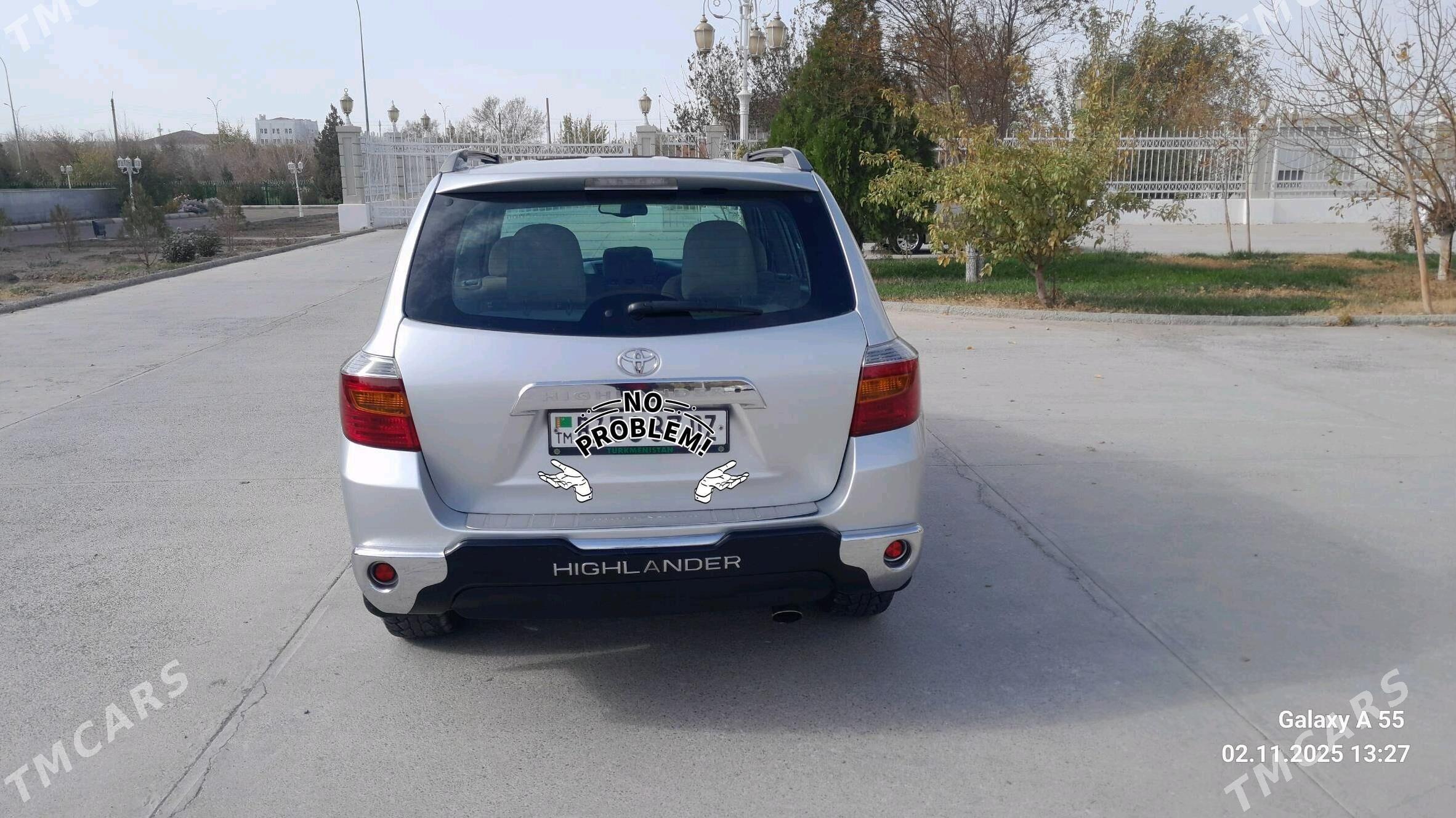 Toyota Highlander 2010 - 285 000 TMT - Дашогуз - img 4