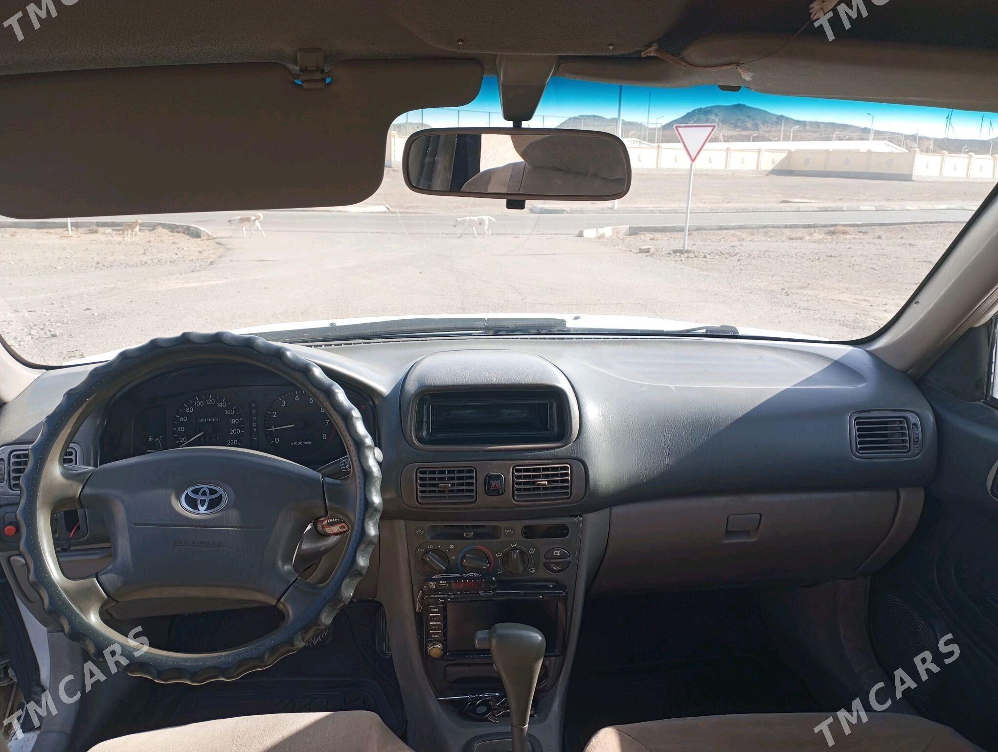 Toyota Corolla 2000 - 50 000 TMT - Türkmenbaşy - img 5