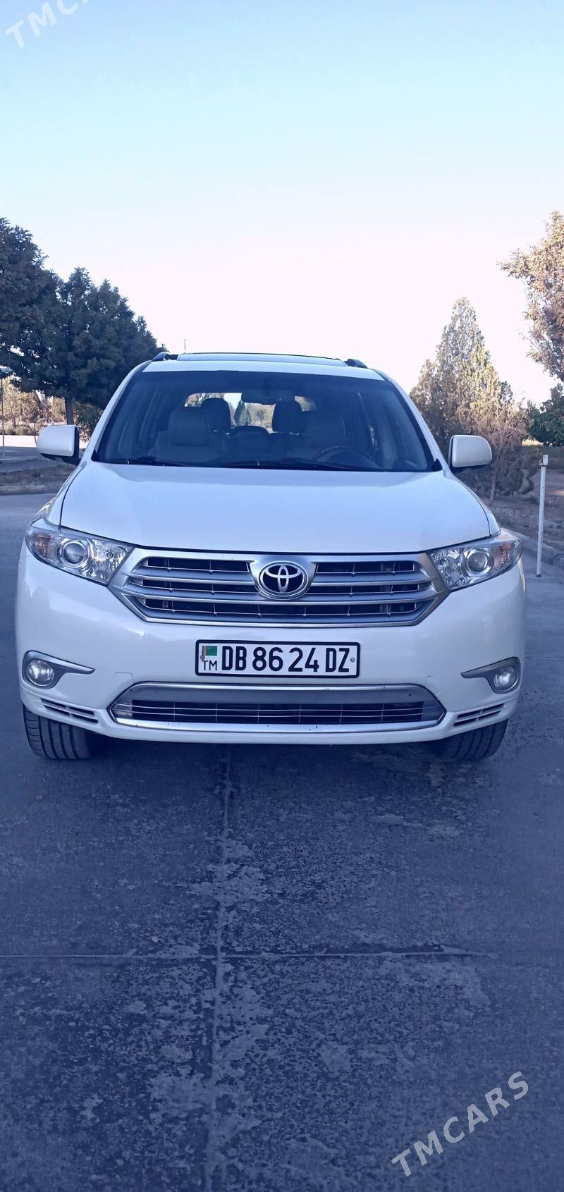 Toyota Highlander 2011 - 344 000 TMT - Daşoguz - img 4