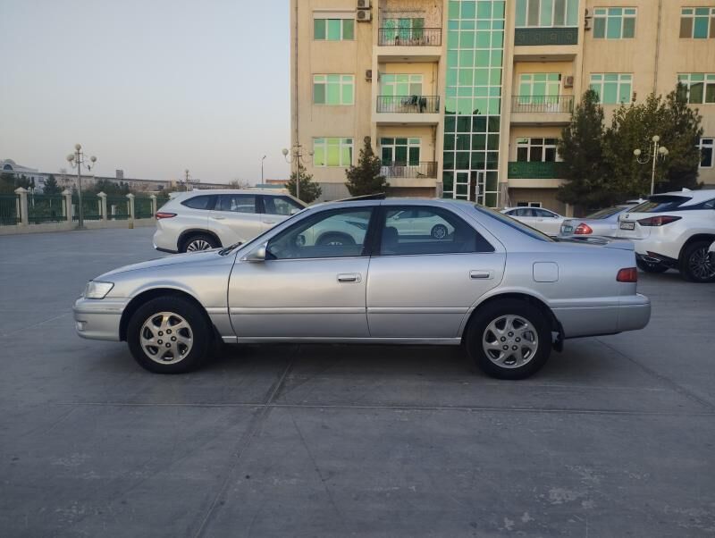 Toyota Camry 2000 - 138 000 TMT - Mary - img 5