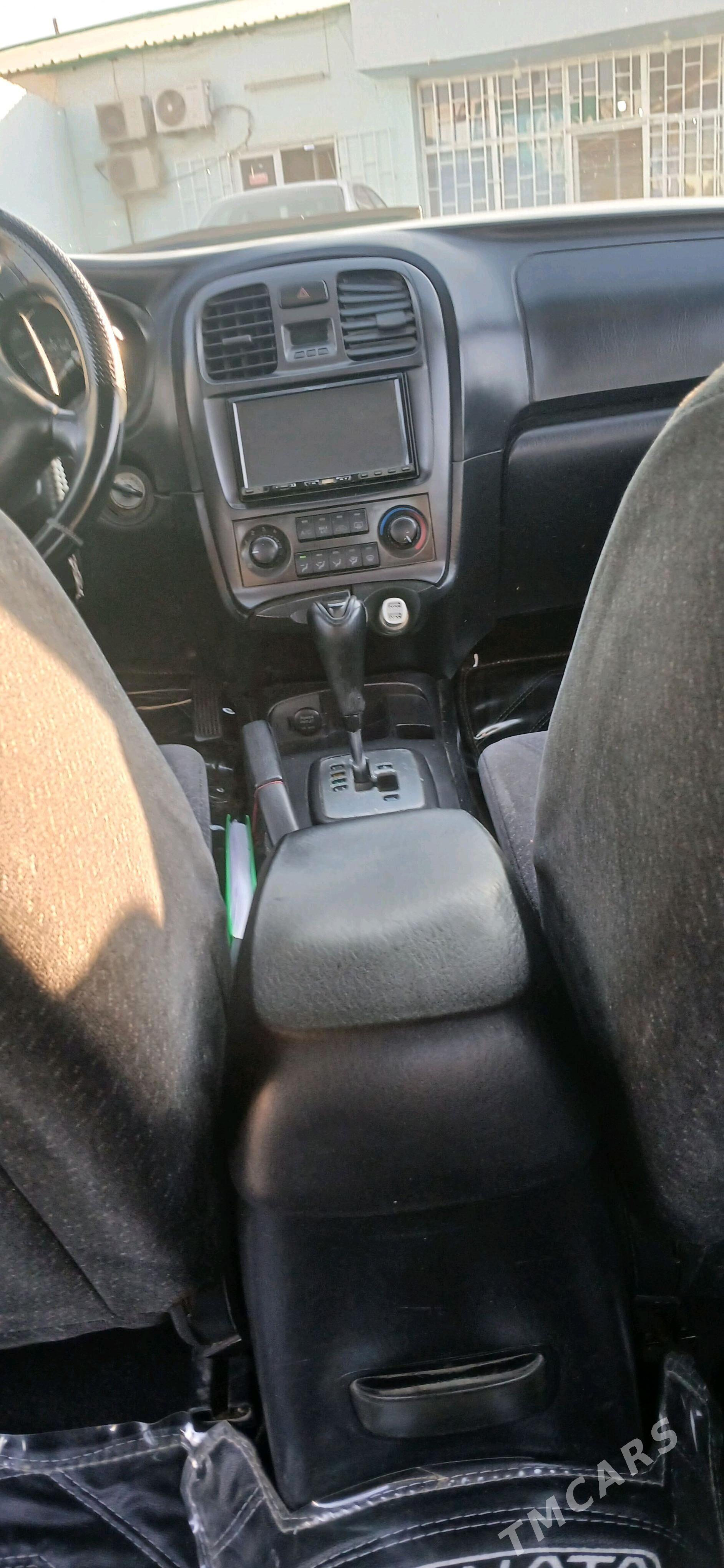 Hyundai Sonata 2004 - 55 000 TMT - Ak bugdaý etraby - img 4