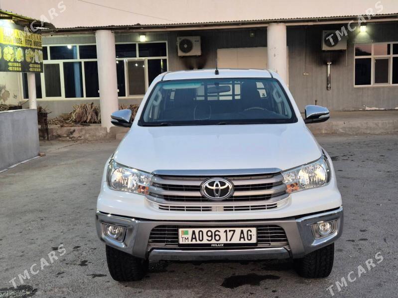 Toyota Hilux 2016 - 465 000 TMT - Aşgabat - img 5