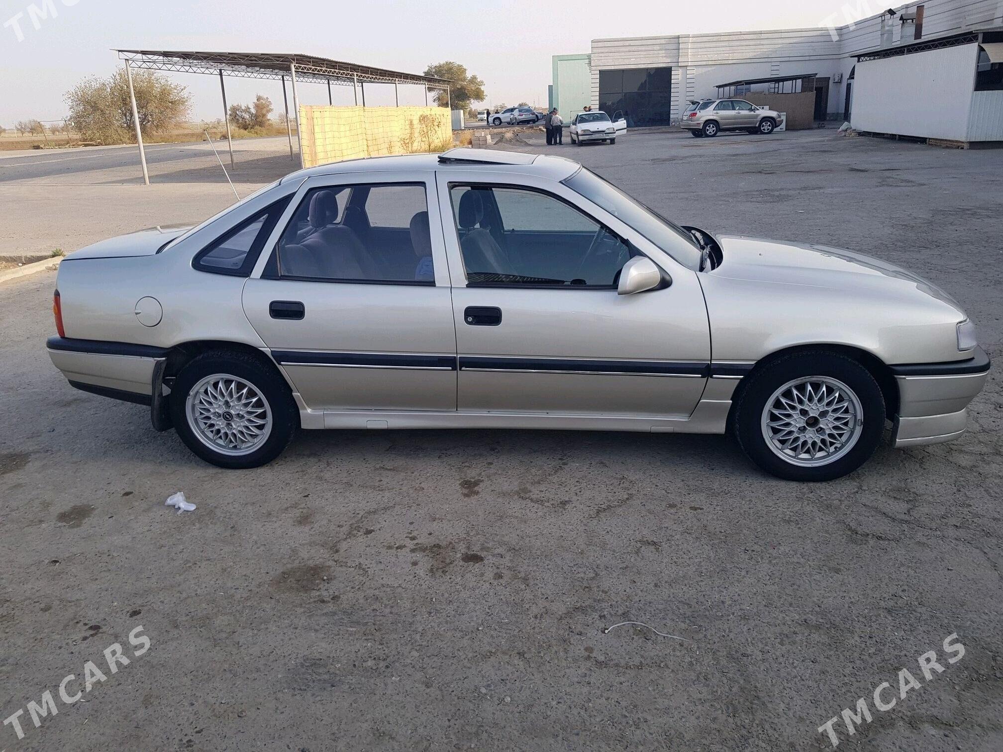 Opel Vectra 1991 - 33 000 TMT - Mary - img 3