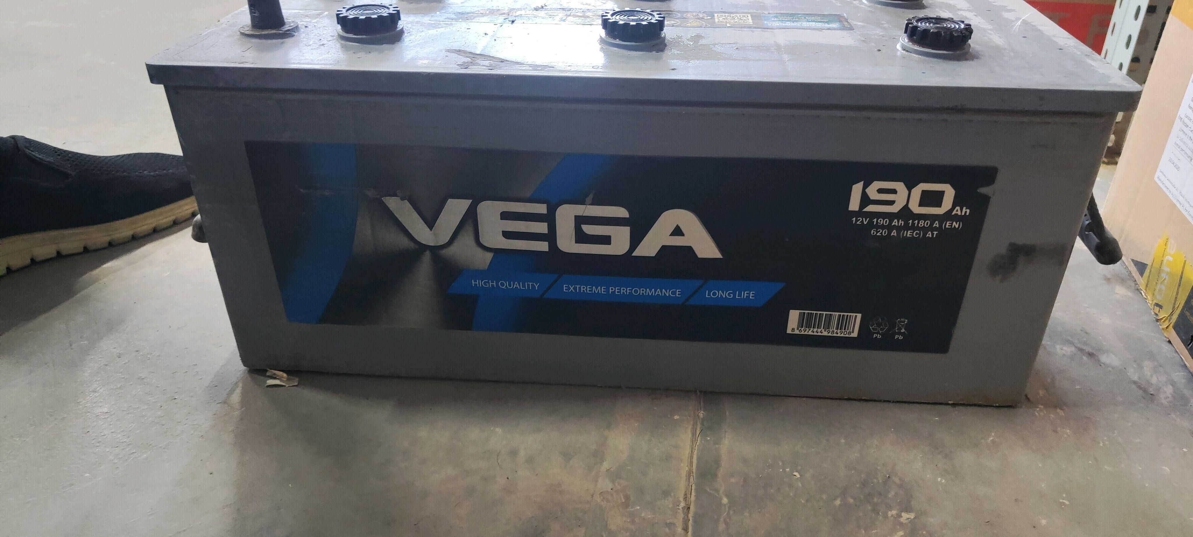 Akumlyator 190 ah 700 TMT - Сакарчага - img 1