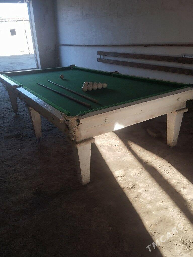 Bilyard - Кёнеургенч - img 1
