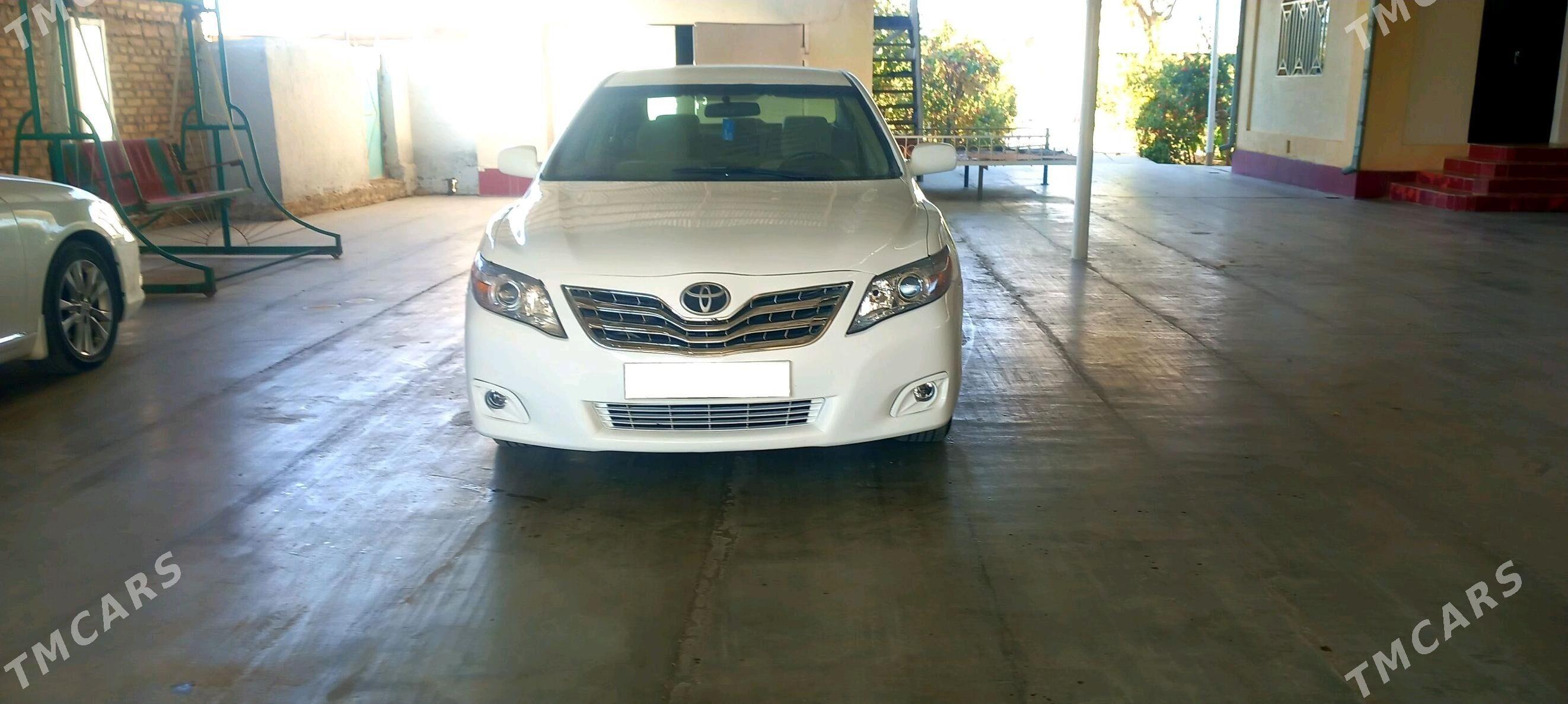 Toyota Camry 2011 - 172 000 TMT - Mary - img 2