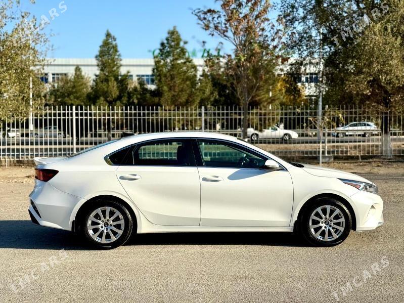 Kia Forte 2022 - 240 000 TMT - Бузмеин ГРЭС - img 5